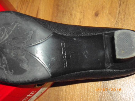 Продам туфли кожа 37р,в новом состоянии,обуты 1раз,но оказались маловаты,очень к. . фото 5