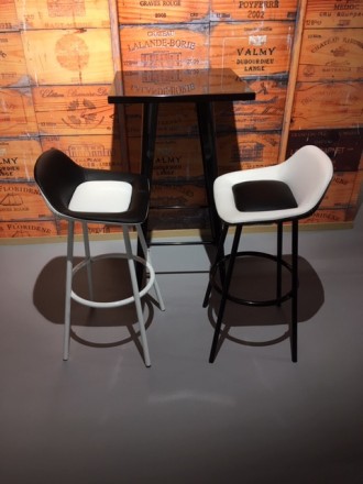 Барный стул высокий, хокер, табурет, материал металл, цвет черный, крашенный, не. . фото 4