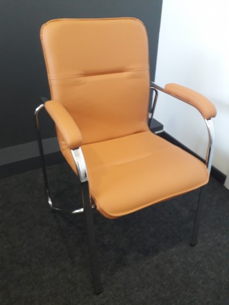 Одесса

Предлагаю к продаже новые стулья
Количество 2 шт. Цена указана за 2 с. . фото 2