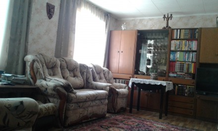Продается жилой дом г. Саки, Крым, 700 м от моря, участок 8 соток.
 14 комнат д. Саки. фото 6