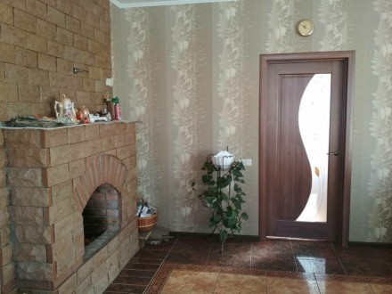 Продам современный жилой дом на берегу Азовского моря(300м), с мебелью и быттехн. АКЗ. фото 7
