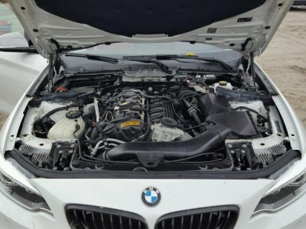2016 BMW M235i
Марка: BMW
Модель: M235i
Год выпуска: 2016
Кузов: Купе
Цвет: Белы. . фото 8