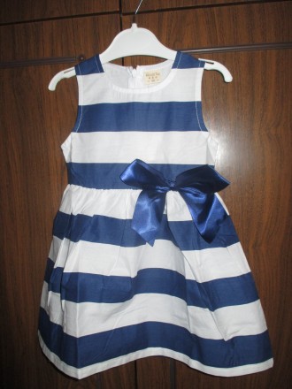 красивое платье-сарафан для девочки (новое) бело-синего цвета (полоса) очень кра. . фото 2