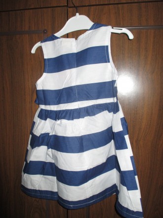 красивое платье-сарафан для девочки (новое) бело-синего цвета (полоса) очень кра. . фото 3