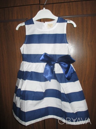 красивое платье-сарафан для девочки (новое) бело-синего цвета (полоса) очень кра. . фото 1