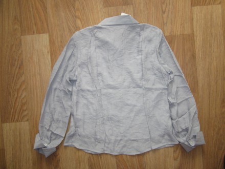 Блуза - рубашка женская
р-р 44 - 46
полуобхват груди - 53 см
полуобхват талии. . фото 7