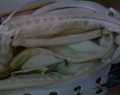 Продам красивую белую летнюю сумку.Б/У, в отличном состоянии. Длина 40 см, ширин. . фото 5
