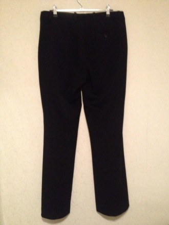 Длинные чёрные брюки H&M
Новые. Не мнутся. Ткань немного тянется.
длина от поя. . фото 5