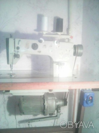Швейная машинка в рабочем состоянии.. . фото 1