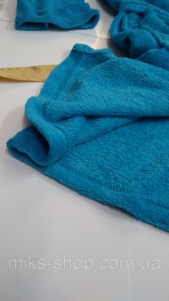 Женский голубой мягкий халат. Размер S-M. Ткань 100% полиэстер. Замеры в см:
Дли. . фото 8