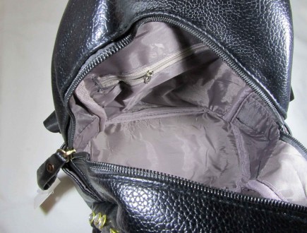 Тип сумки	Сумка-ранец
Форма	Прямоугольная
Размер	Малый
Стиль	Молодежный
Мате. . фото 5