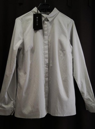 Очень стильная блуза серого цвета с металлическим отливом . Сзади есть размер , . . фото 2