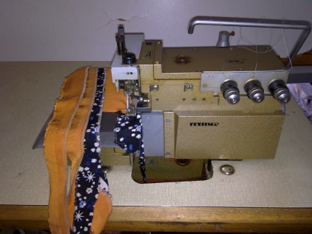 Швейная машина- оверлок Текстима/ Textima 8515 класс. 3-х ниточный.. . фото 2