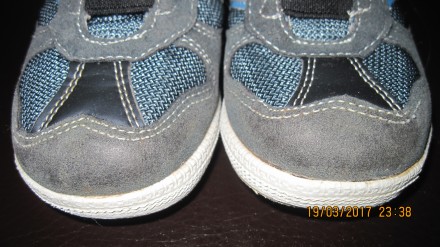 Отличные кроссовки ,удобные в одевании с резинкой вместо шнурков). 

Размер 28. . фото 7