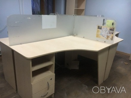 Стол 1*4 +1*4( всего в наличии 8 столов ) Офисные Столы ,использовались в офисе . . фото 1