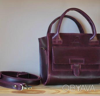 Очень компактная и привлекательная женская сумочка, однако она остается очень фу. . фото 1