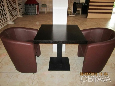 Комплект мебели, стол и два кресла за 2900 грн. По отдельности цена 1000 за един. . фото 1