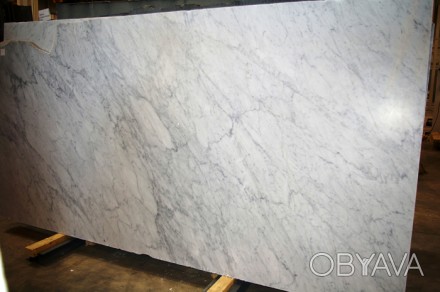 Bianco Carrara (Бианко Каррара) – классический бело-серый итальянский мрамор, пл. . фото 1