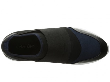 Повседневные кроссовки от Calvin Kleinб с использованием легких материалов для е. . фото 3