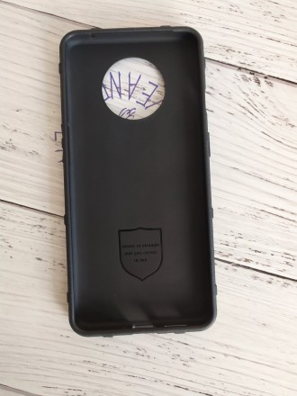 Чехол OnePlus 7T противоударный,
Противоударный мягкий резиновый TPU чехол для . . фото 5