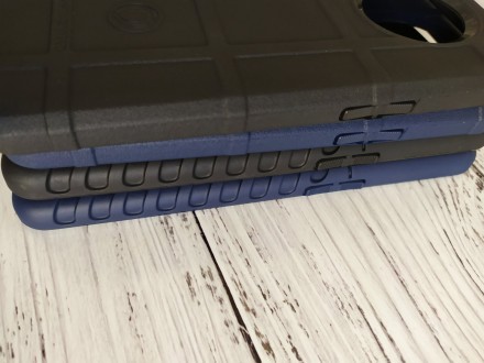 Чехол OnePlus 7T противоударный,
Противоударный мягкий резиновый TPU чехол для . . фото 4