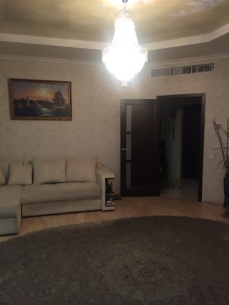 Продам шикарную 2-комнатную в 11 Жемчужине на ул.Малиновского. Дом из красного к. Малиновский. фото 8