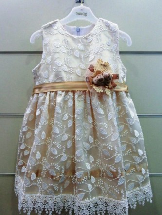 Нарядное платье, одето один раз, размер 80, состояние идеальное, в подарок повяз. . фото 2