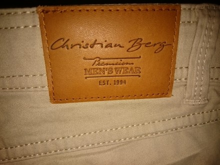 Стильные джинсы немецкого бренда Christian Berg на стройного мальчика подростка . . фото 5