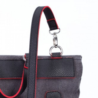 Молодежный, модного дизайна рюкзак – сумка, с двумя плечевыми регулируемыми лямк. . фото 8