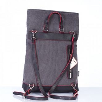 Молодежный, модного дизайна рюкзак – сумка, с двумя плечевыми регулируемыми лямк. . фото 4