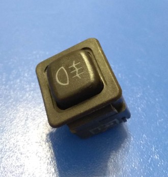 Новая кнопка выключатель для автомобиля Таврия Славута 375.3710 на 2 клеммы.
Вс. . фото 3