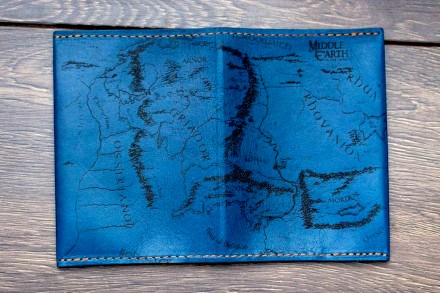 Обложка на паспорт
Аксессуар выполнен вручную из натуральной кожи мастерами Jaz. . фото 6