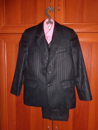 костюм чорный с полосочкой б/у в отличном состоянии размер 32 дл брюк 84см. . фото 4
