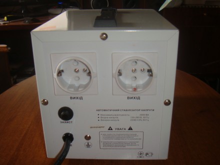 Продам Стабилизатор напряжения FORTE TDR-2000VA Релейный .Мощность 2 кВА .В хоро. . фото 4
