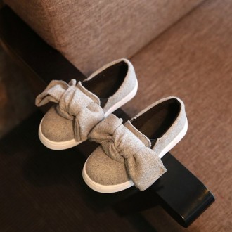 Цвет: серый

Легкие и удобные дышашие повседневные туфли.. . фото 2