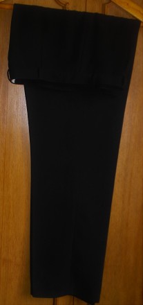 продаю черные классические брюки в отличном состоянии. . фото 7
