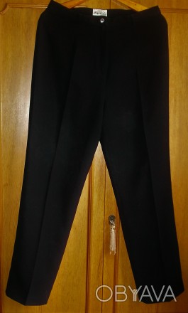 продаю черные классические брюки в отличном состоянии. . фото 1