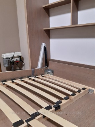 Механизм трансформации шкаф кровати предназначен для легкого подъема кровати в в. . фото 7