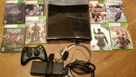 Продаю Xbox 360 Slim FRIBOOT 250GB+9 игр на дисках
В комплекте:
- коробка
- п. . фото 3