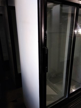 Холодильный шкаф б/у для напитков, витринный вертикальный.
Состояние хорошее,га. . фото 4
