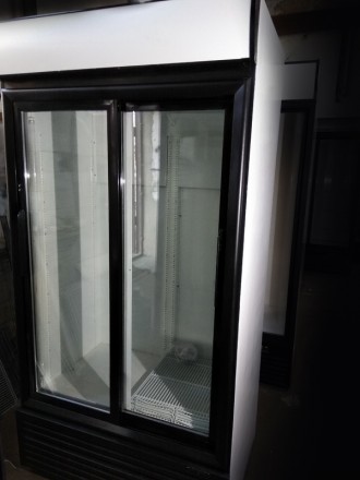Холодильный шкаф б/у для напитков, витринный вертикальный.
Состояние хорошее,га. . фото 2