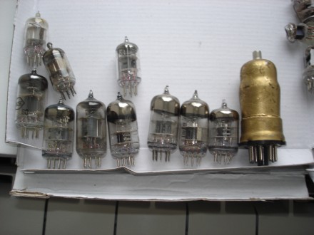 Лампа электронная (радио), различные, разбитые или без маркировки, 38 шт, Состоя. . фото 5