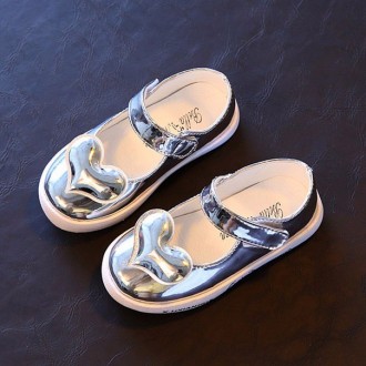 Цвет: серебряный

Легкая и нарядная обувь для Вашей маленькой принцессы.. . фото 2