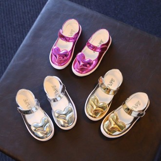 Цвет: серебряный

Легкая и нарядная обувь для Вашей маленькой принцессы.. . фото 5