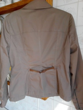 Куртка/пиджак Comma (Комма) - это популярный бренд модной женской одежды. 
Одев. . фото 3