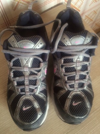 Продам оригинальные кроссовки Nike trail running 
Размер 38 р по стельке ровно . . фото 10