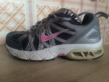 Продам оригинальные кроссовки Nike trail running 
Размер 38 р по стельке ровно . . фото 7
