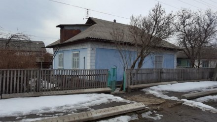 продам жилой ухоженный дом в центре города по ул. Кирова (500 м. от рынка) с хоз. . фото 2