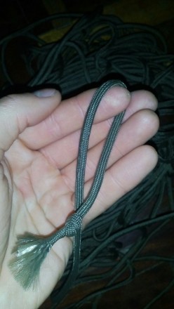 Паракорд (paracord, 550 cord) это крепкий и легкий капроновый трос с сердечником. . фото 6