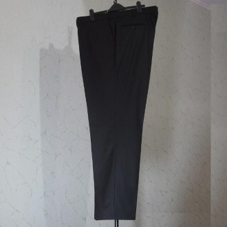 Продам мужской костюм черный шерстяной
ARTISTIC костюм / suit (Сделан в Чехии)
. . фото 4